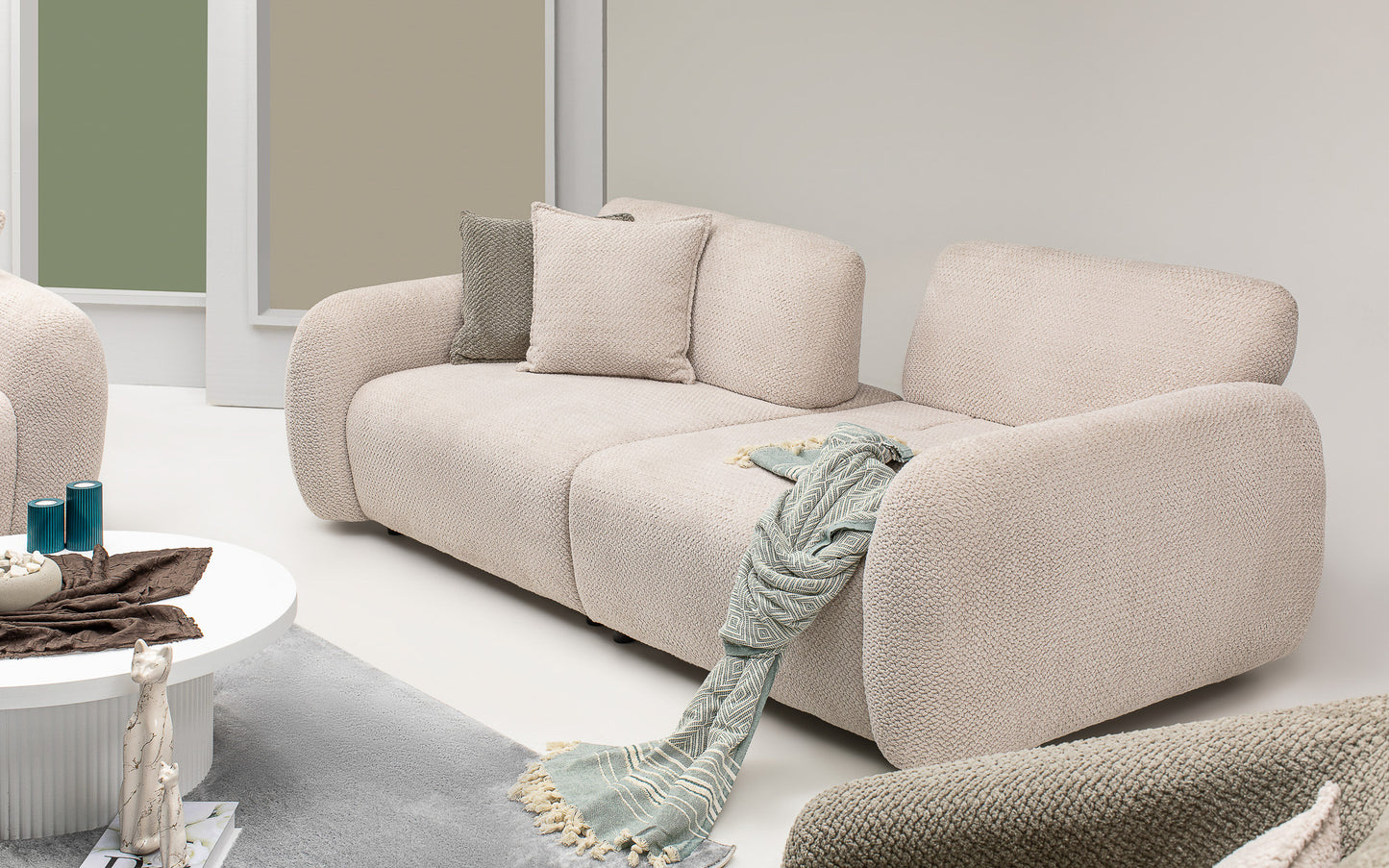 Cassa Sofa Set: Luxurious Fabric with Bed & Recliner Functionality