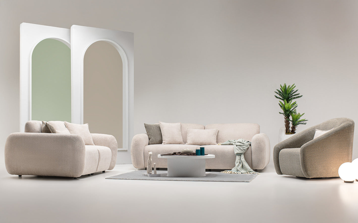 Cassa Sofa Set: Luxurious Fabric with Bed & Recliner Functionality