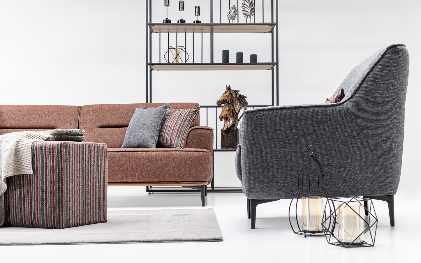 Letto Sofa Set: Minimalist Design with Timeless Comfort